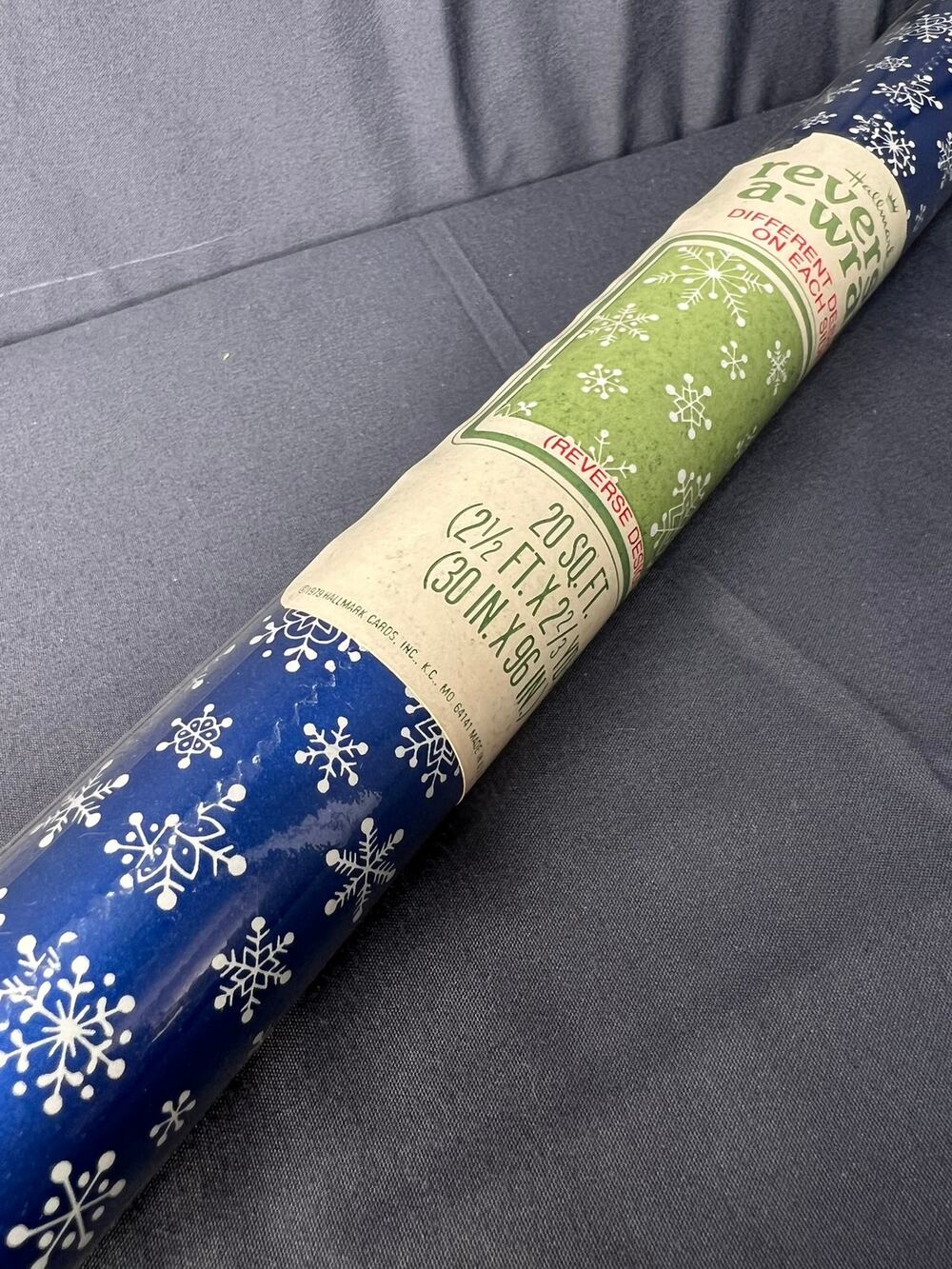 Vintage Hallmark Reverse-a-Wrap Snowflake Wrapping Paper 20 Sq Ft